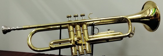 中古　B♭トランペット　YTR-235イメージ01