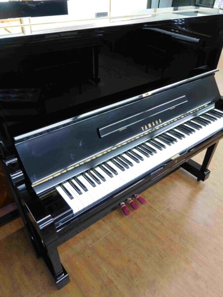 中古　YAMAHA　アップライトピアノ　U3M (#3611132)イメージ01