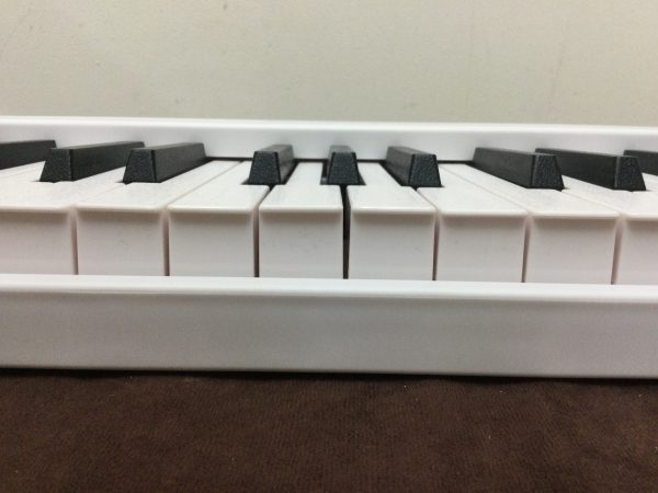 折りたたみキーボード　KDP-61Pイメージ03
