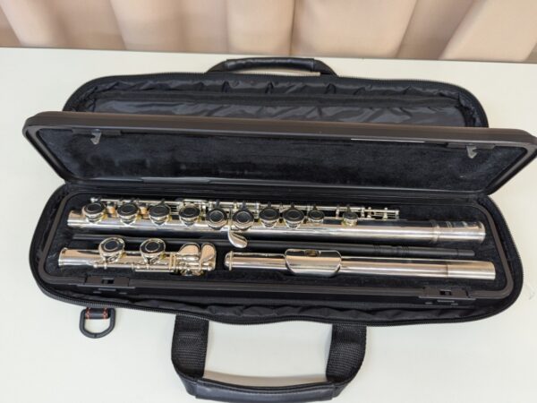 中古ヤマハ　フルート　YFL-221イメージ02